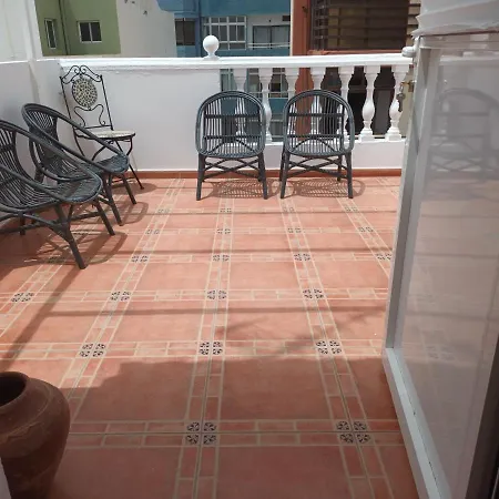 As De Guia, Playa De Canteras